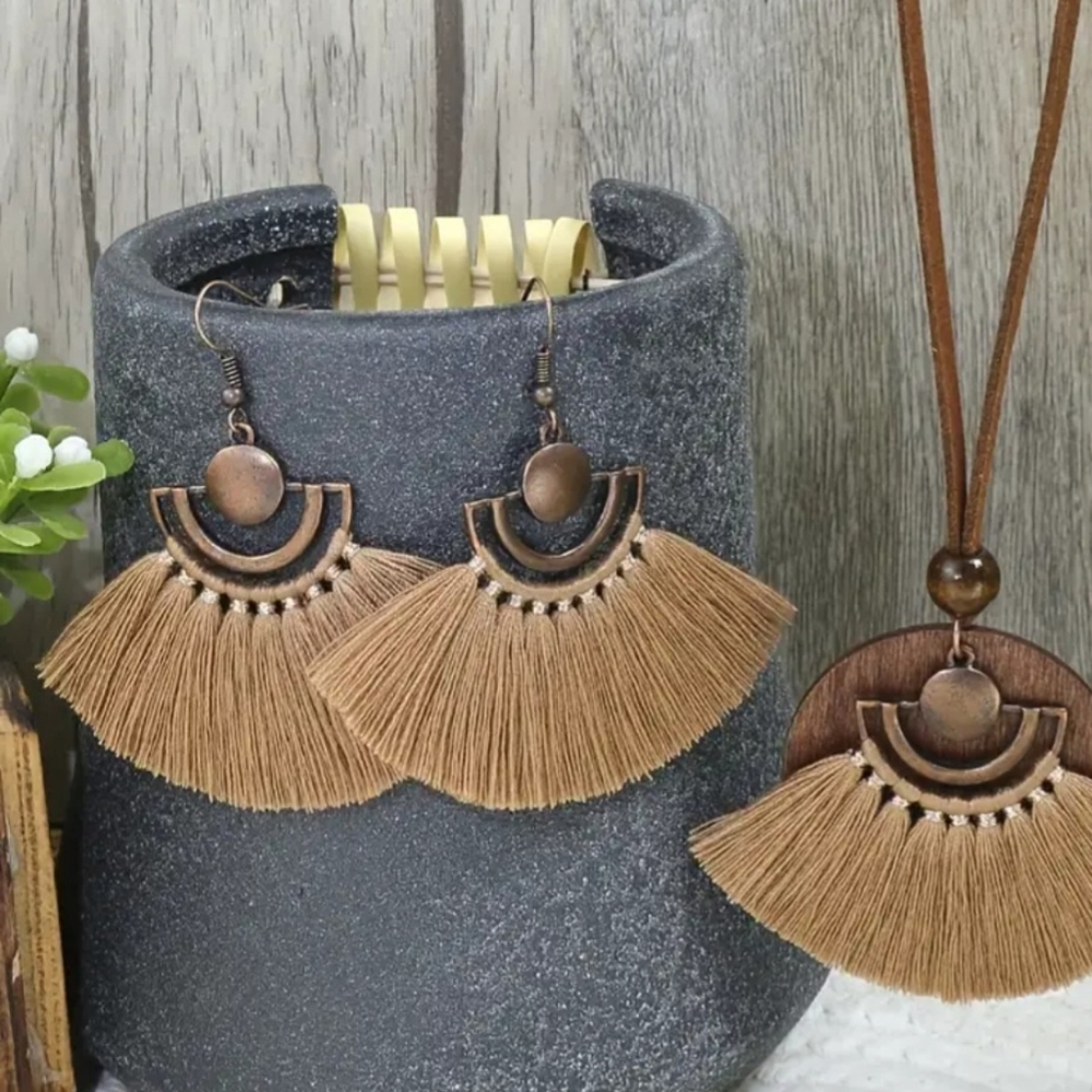 🏷SALE.Boho women's necklace & earrings set NWT. Fast Ship. 4,000 Items Sold!!